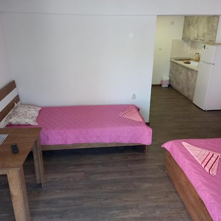 Apartmants Djekovi オフリド エクステリア 写真