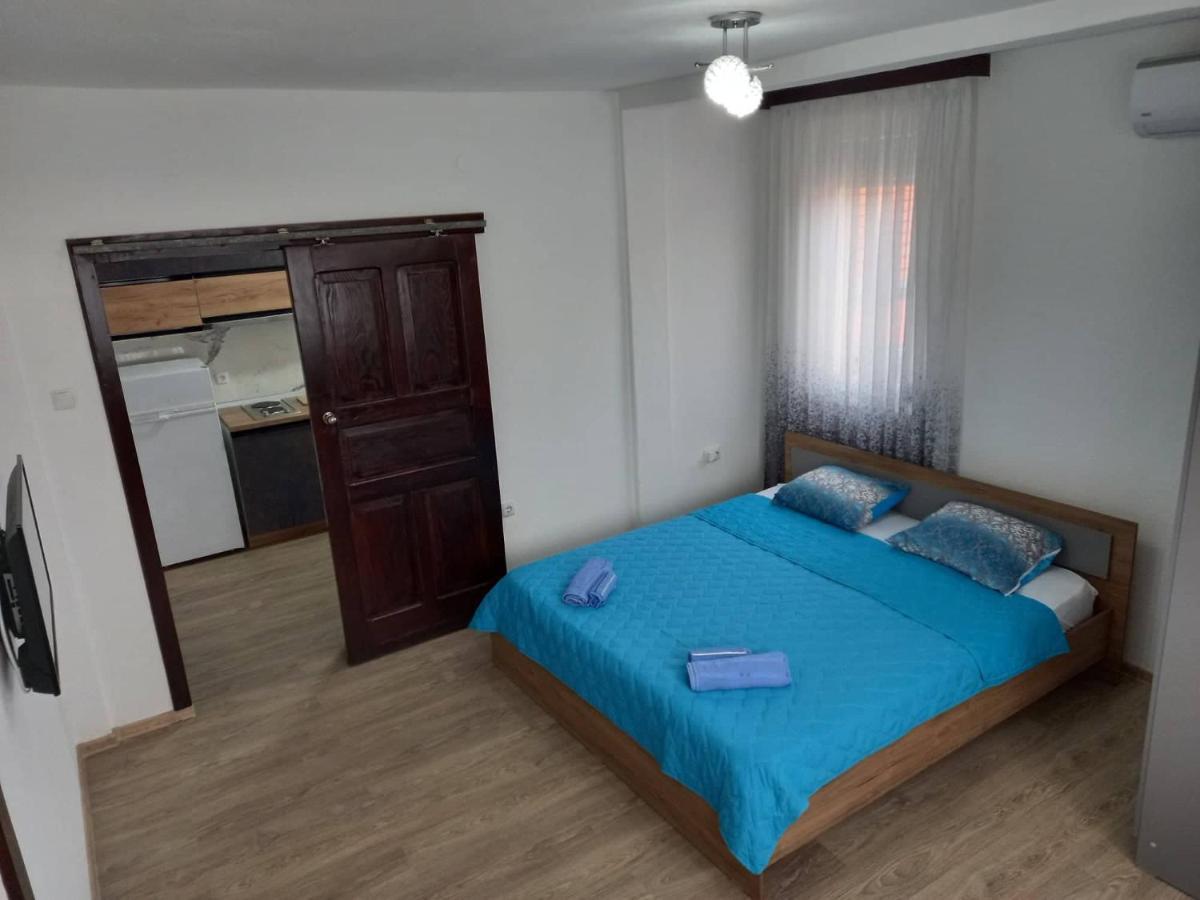 Apartmants Djekovi オフリド エクステリア 写真