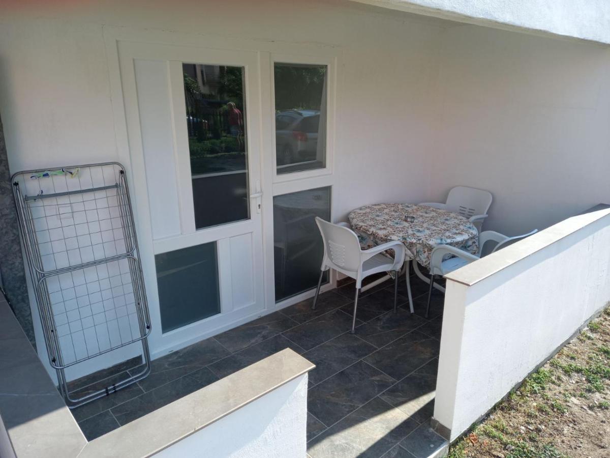 Apartmants Djekovi オフリド エクステリア 写真