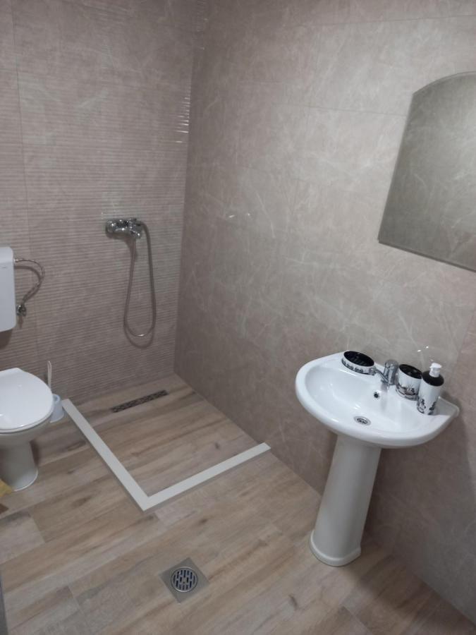 Apartmants Djekovi オフリド エクステリア 写真