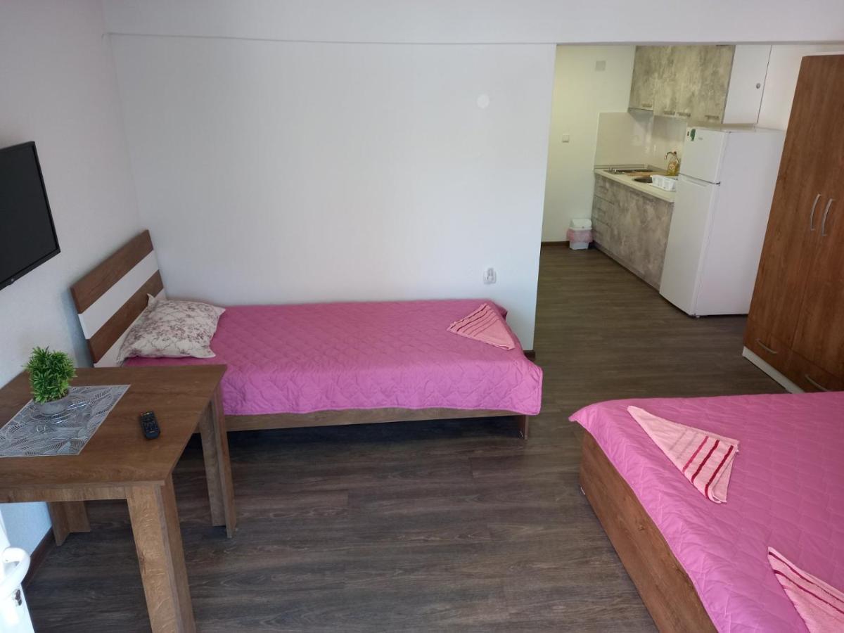 Apartmants Djekovi オフリド エクステリア 写真